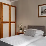 Cristallo Hotell 4*