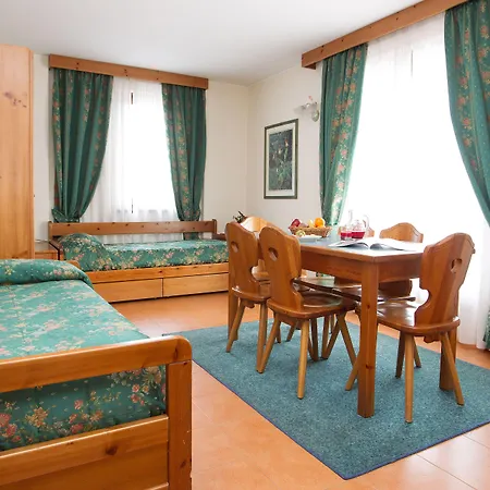 Готель Cristallo 4*